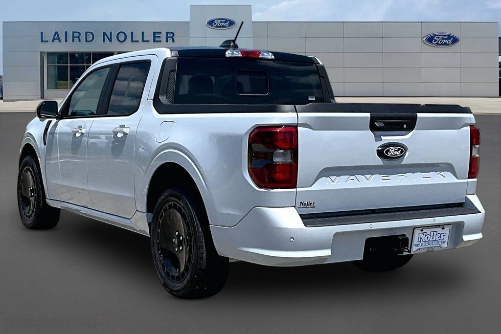 New 2026 Ford Maverick Lobo AWD/4WD image 3