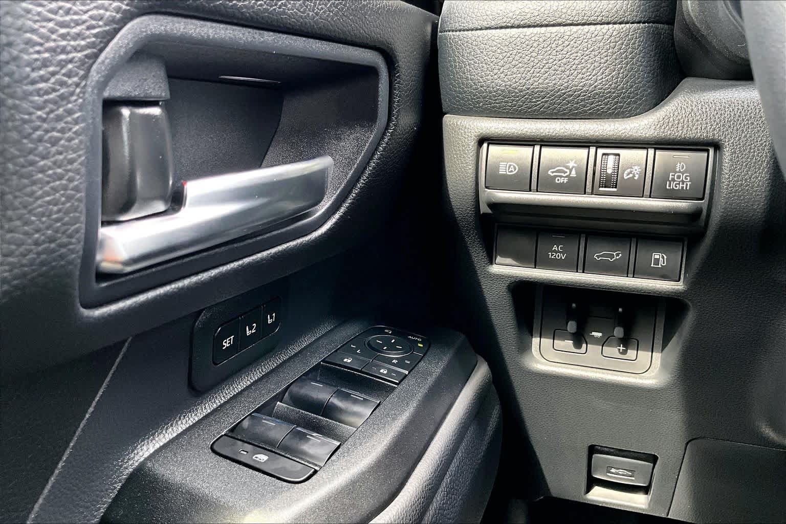 Used 2027 Toyota Land Cruiser w/ Premium Package AWD/4WD image 36