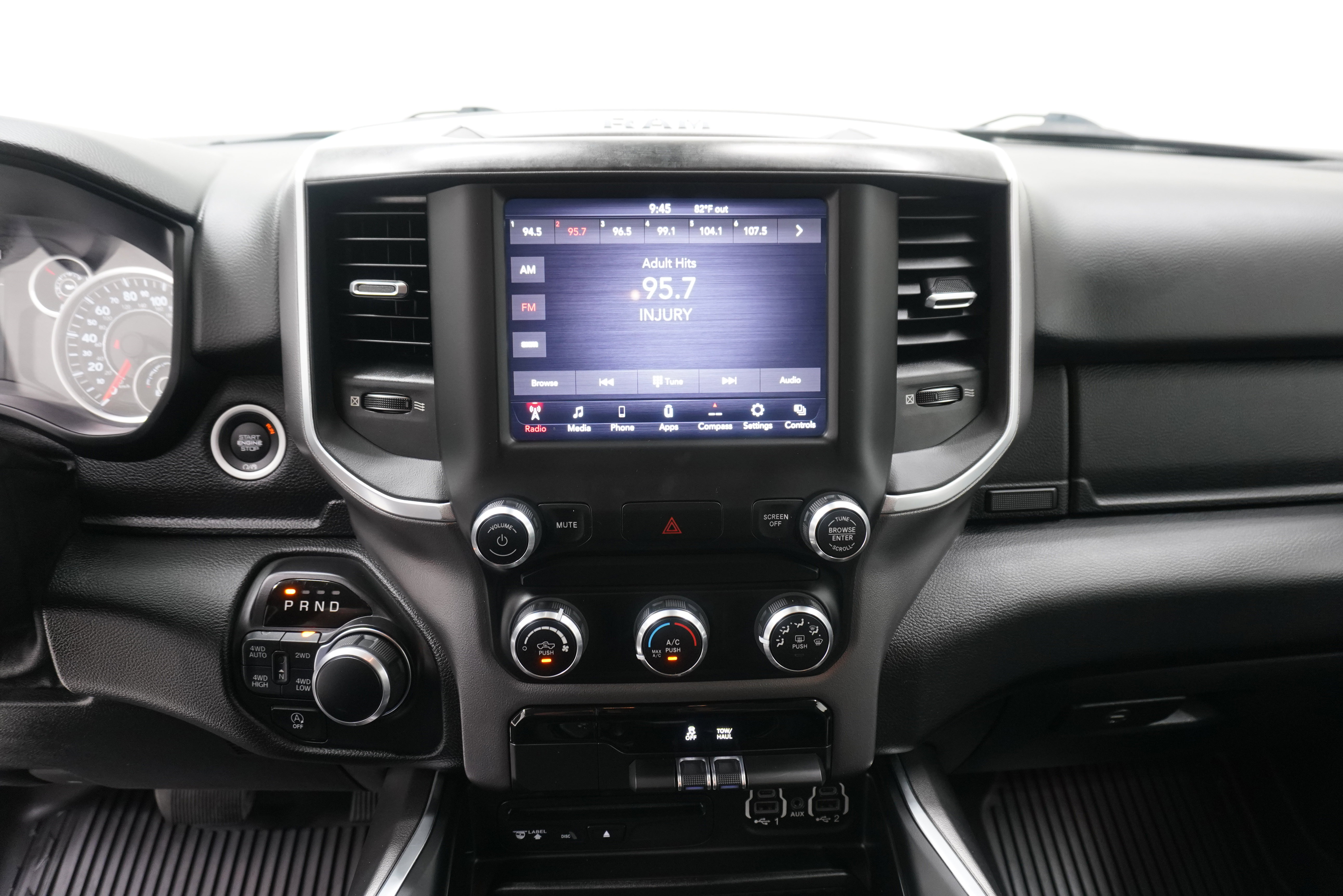 Used 2019 RAM 1500 Big Horn AWD/4WD image 18