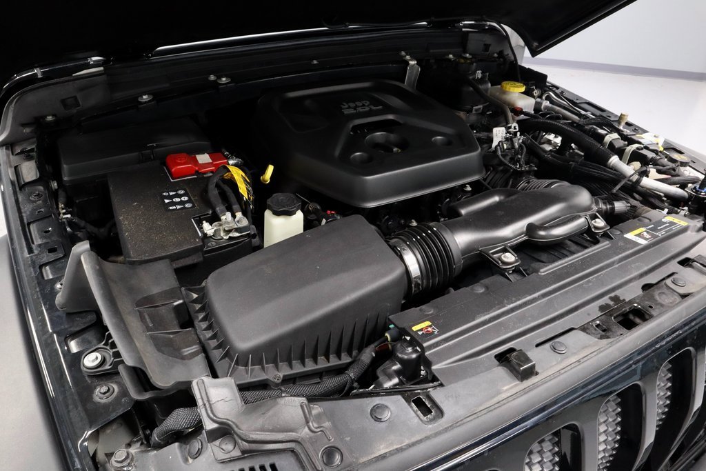 Used 2023 Jeep Wrangler Sport image 12