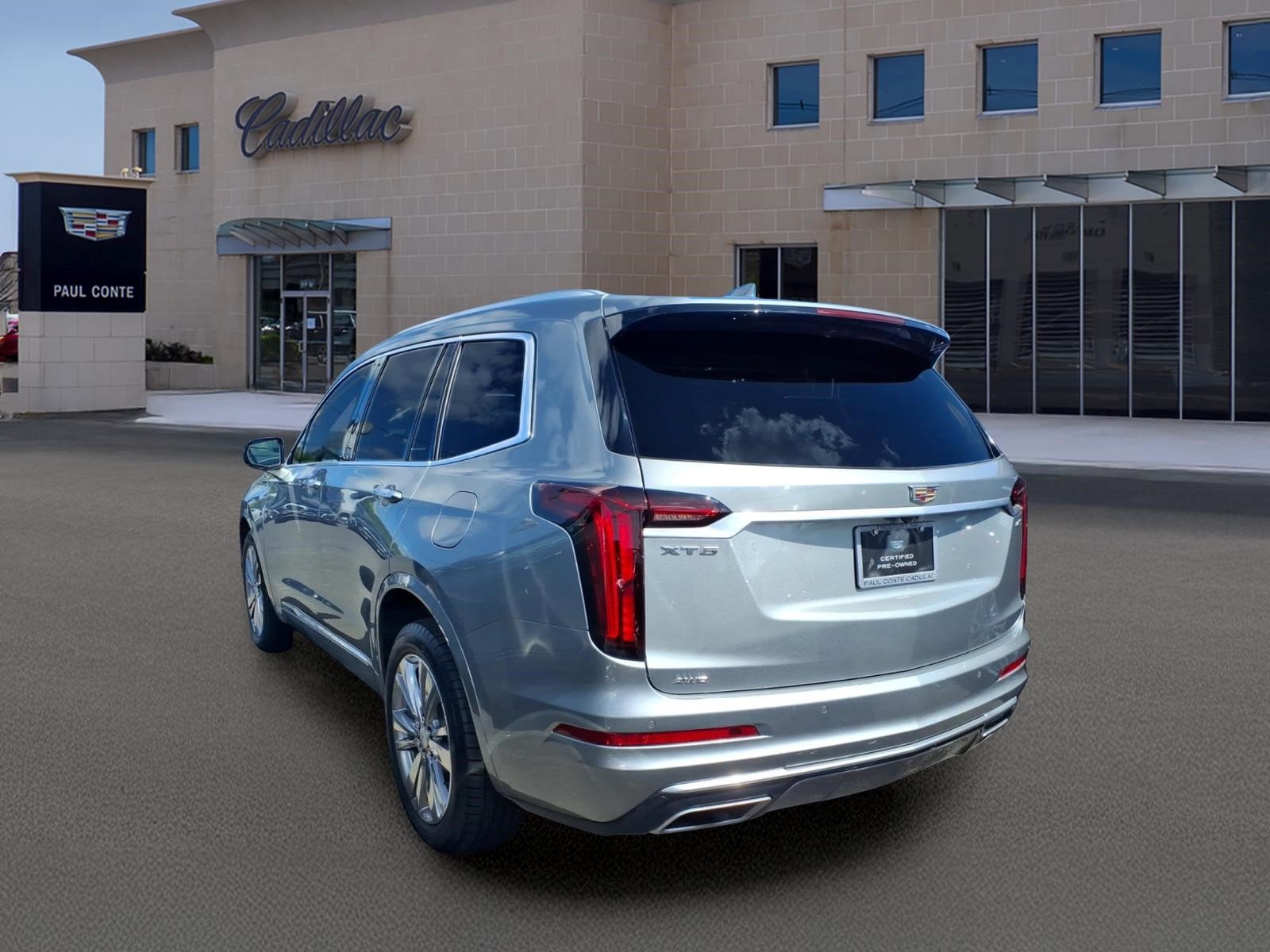 Certified 2023 Cadillac XT6 Premium Luxury AWD/4WD image 6