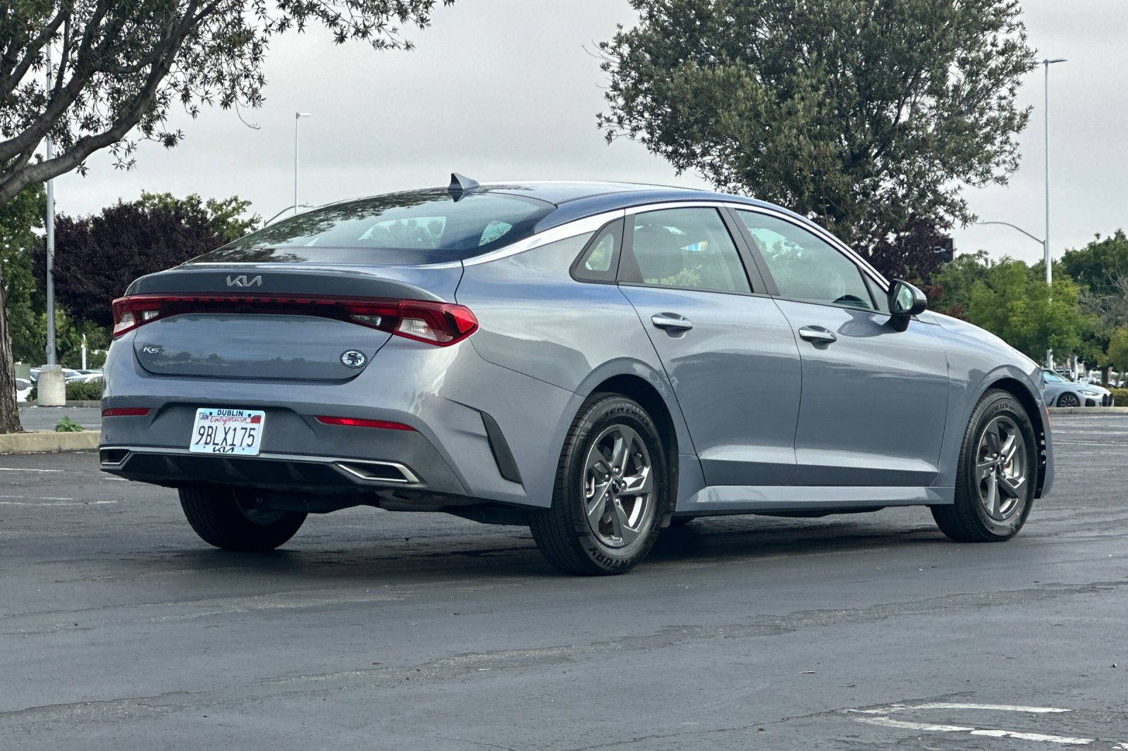 Used 2022 Kia K5 LX FWD image 4