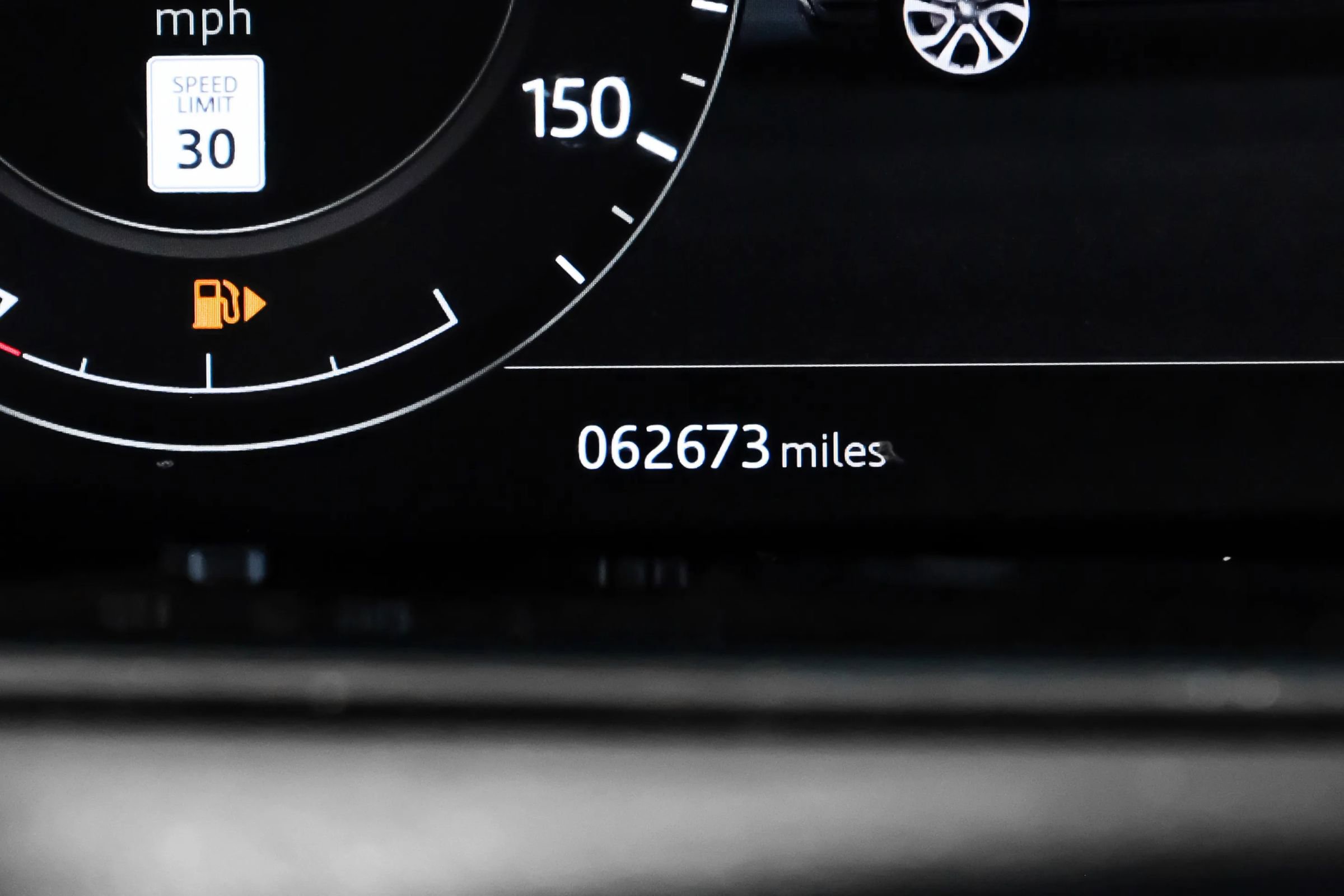 Used 2020 Land Rover Range Rover Evoque R-Dynamic SE image 71