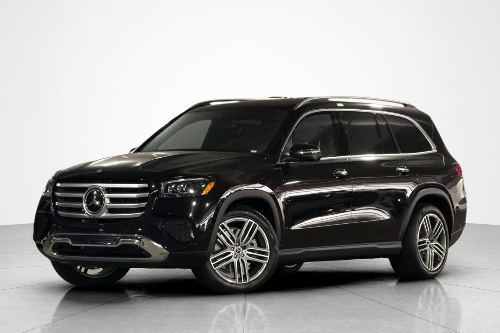 New 2026 Mercedes-Benz GLS 450 4MATIC image 1