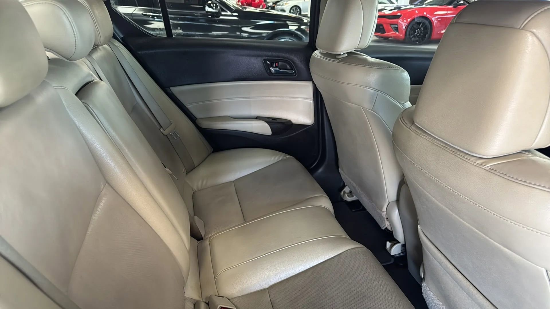 Used 2016 Acura ILX FWD image 31