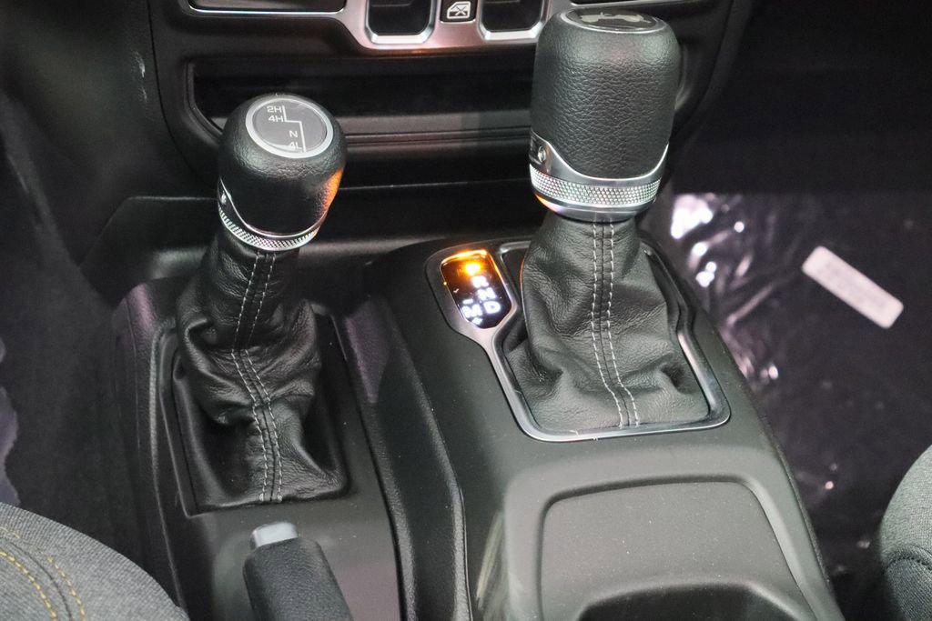 New 2026 Jeep Wrangler Unlimited Sport AWD/4WD image 13