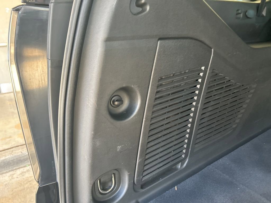 Used 2023 Chevrolet Suburban LS image 38