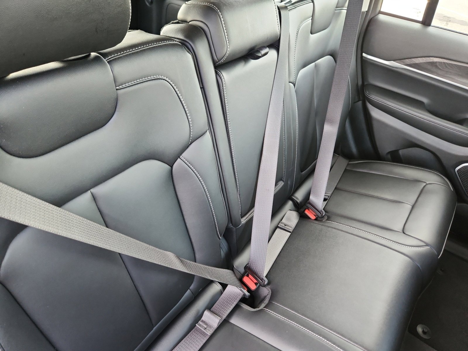 Used 2023 Jeep Grand Cherokee 4WD 4xe image 19