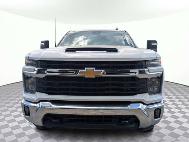 Used 2025 Chevrolet Silverado 2500 LT w/ Convenience Package AWD/4WD image 9