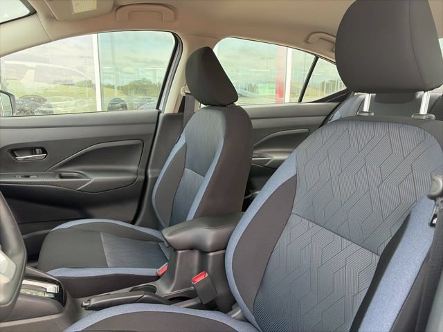 New 2025 Nissan Versa SV w/ Trunk Package FWD image 9