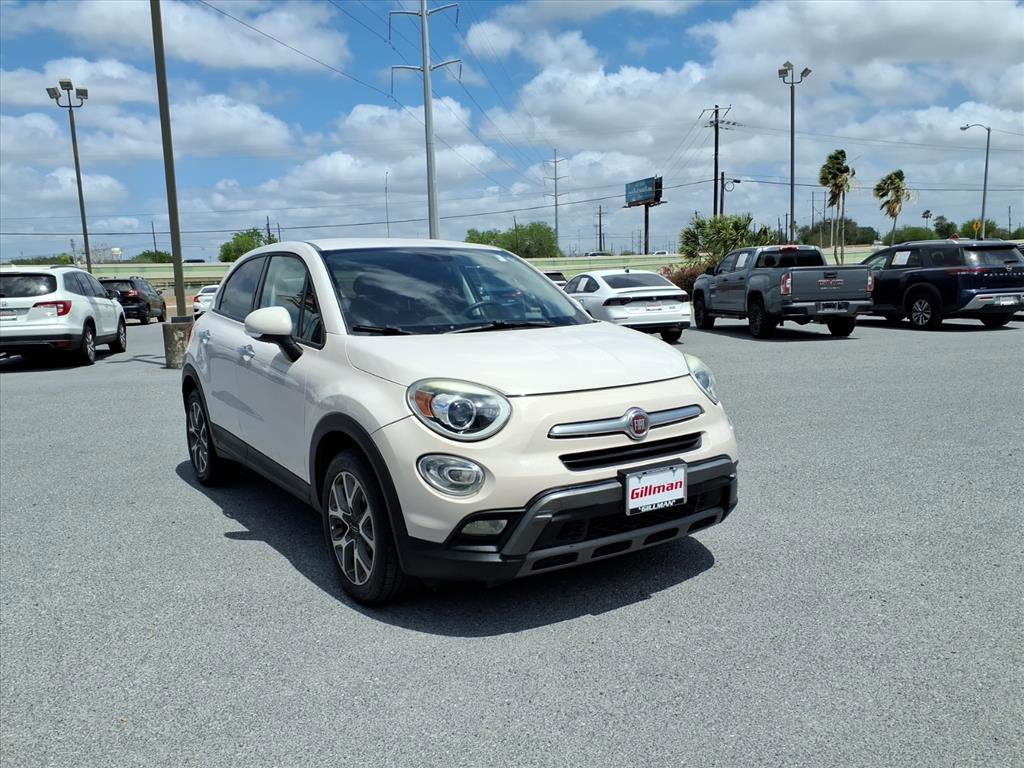 Used 2016 FIAT 500X Trekking video 2