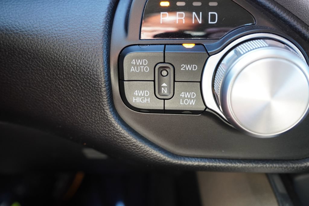 Used 2022 RAM 1500 Laramie AWD/4WD image 32