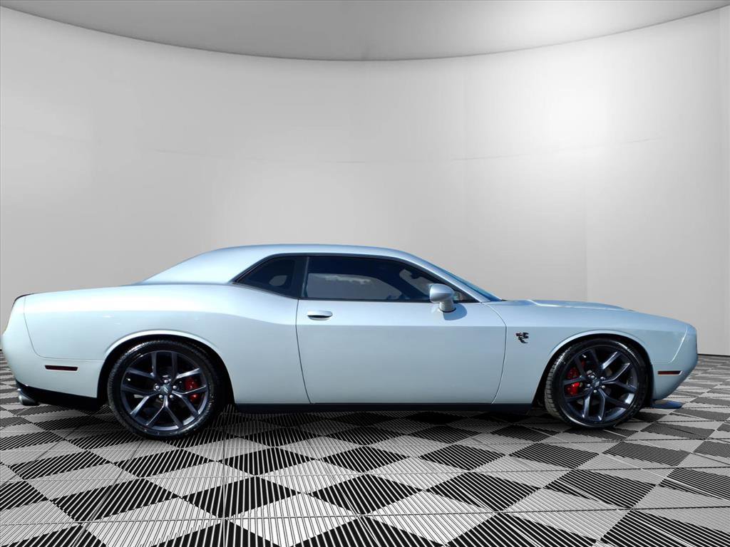 Used 2023 Dodge Challenger R/T w/ Blacktop Package image 6