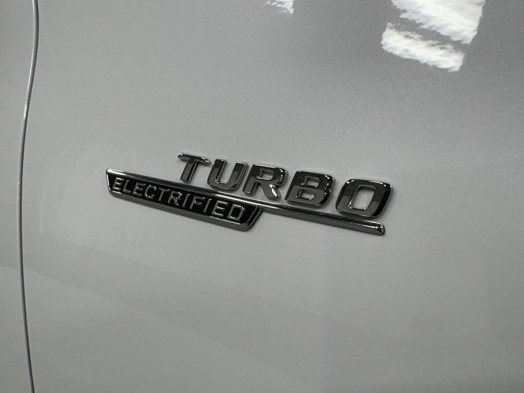 Used 2024 Mercedes-Benz C 43 AMG 4MATIC Sedan w/ Pinnacle Trim Package image 5