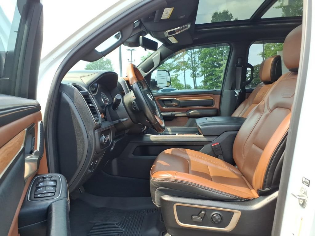 Used 2021 RAM 1500 Limited AWD/4WD image 16
