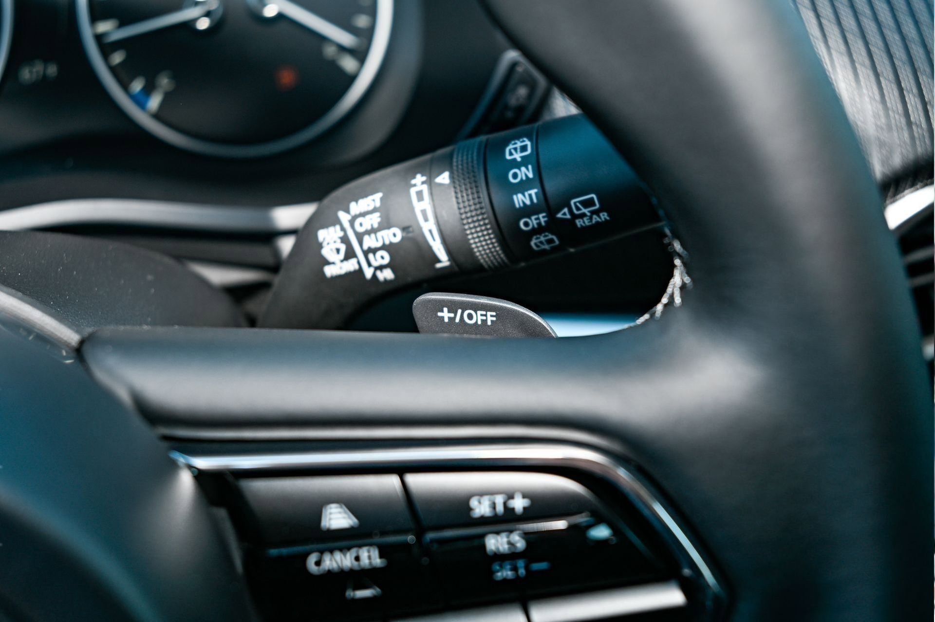 New 2026 MAZDA CX-90 3.3 Turbo w/ Select Package image 32