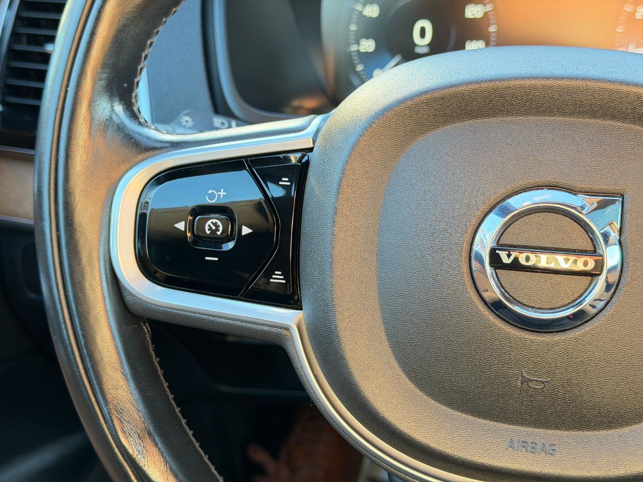 Used 2017 Volvo XC90 T6 Inscription AWD/4WD image 76