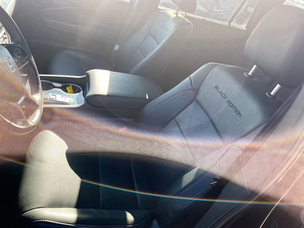 Used 2024 Honda Passport Black Edition image 19