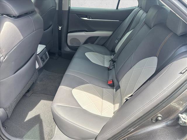 Used 2019 Toyota Camry XLE w/ Driver Assist Package FWD image 16