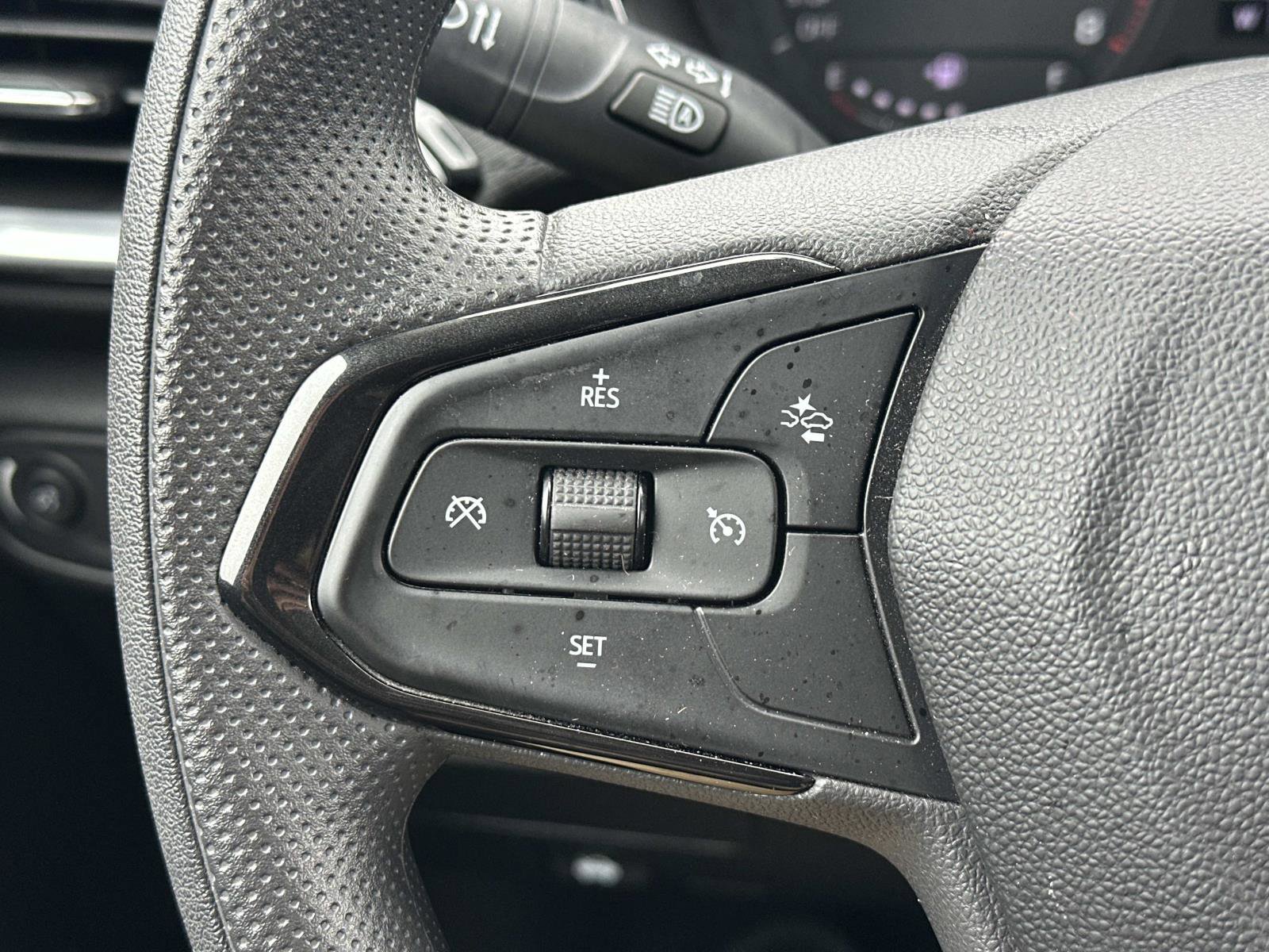 Certified 2023 Chevrolet TrailBlazer LT w/ Convenience Package AWD/4WD image 21