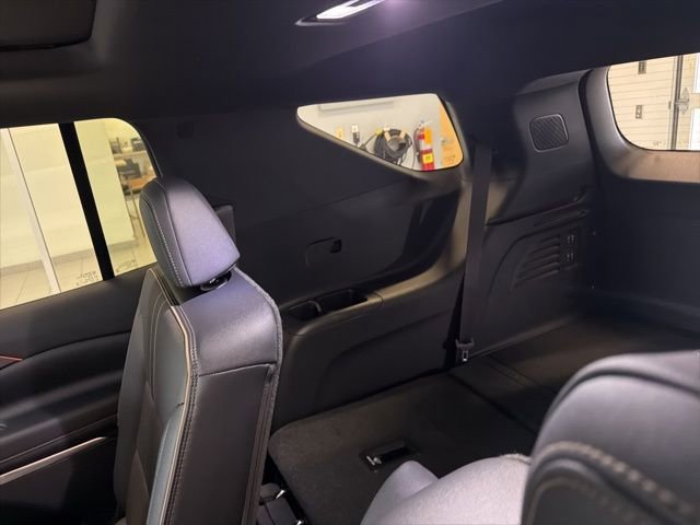 New 2026 Chevrolet Traverse High Country image 25