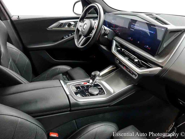Used 2023 BMW XM AWD/4WD image 34