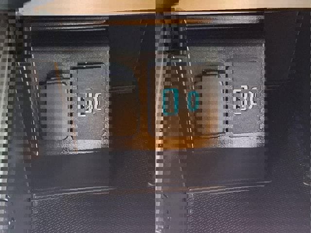 Certified 2020 Ford Explorer Platinum w/ Premium Technology Package image 17