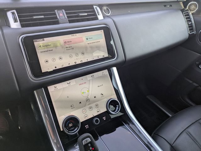 Used 2021 Land Rover Range Rover Sport HST image 11