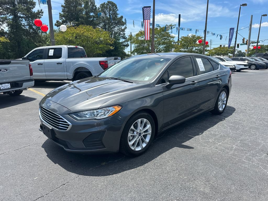 Certified 2020 Ford Fusion SE FWD image 3