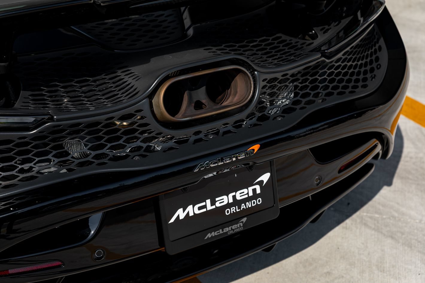 Used 2024 McLaren 750S RWD image 40