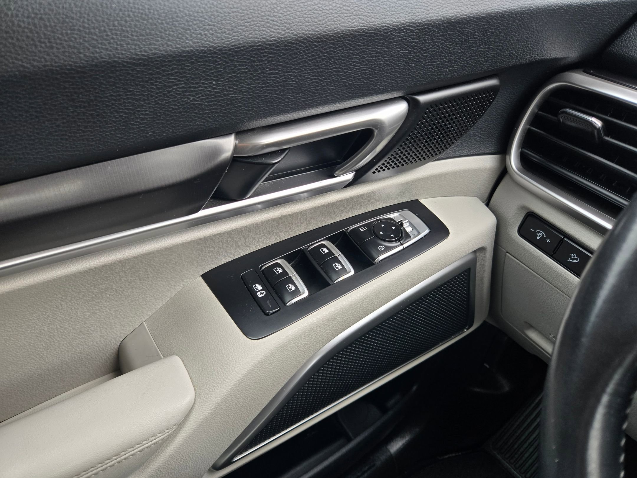 Used 2023 Kia Telluride S w/ S Sunroof Package image 21