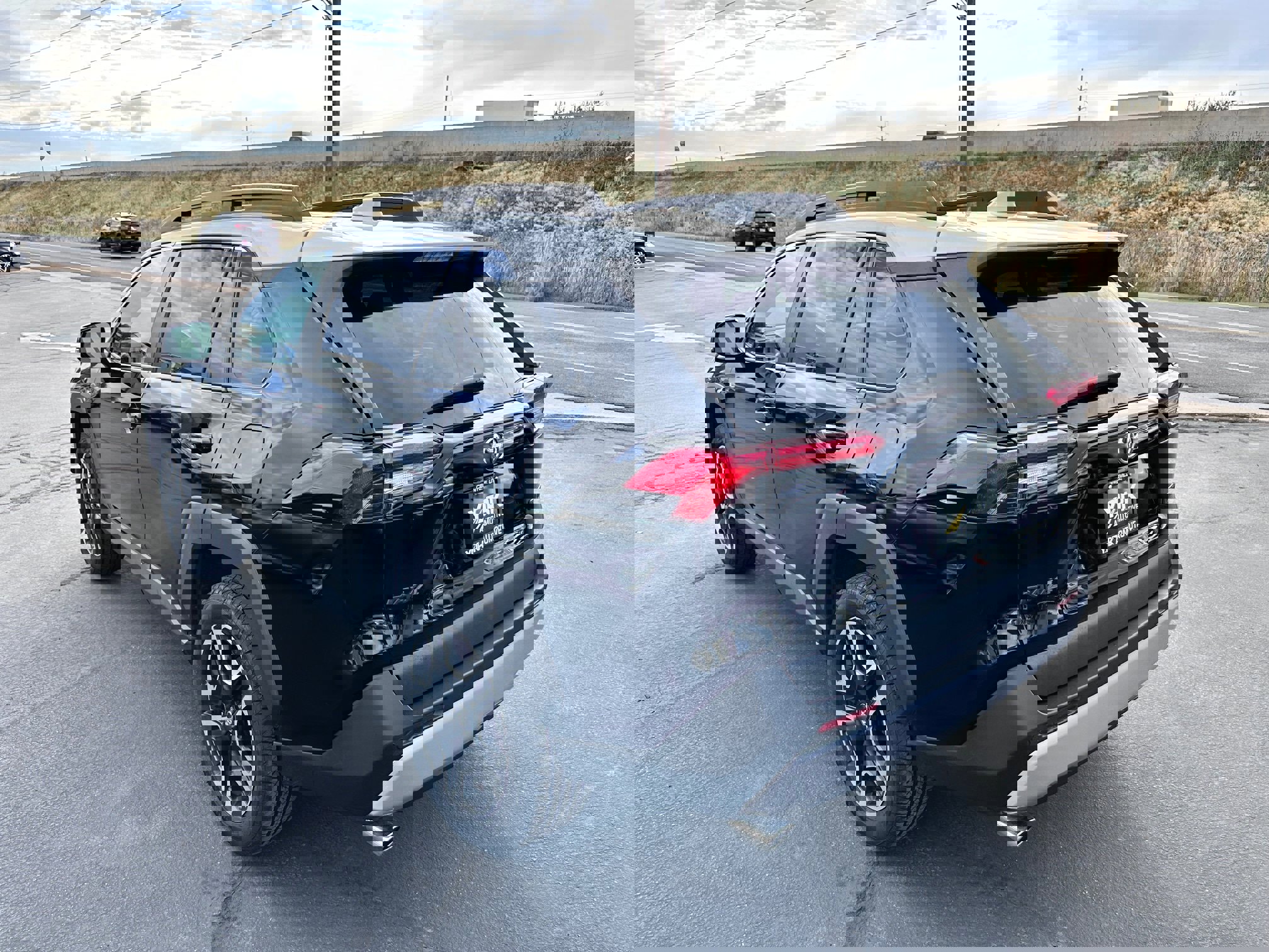 Used 2019 Toyota RAV4 Adventure image 4