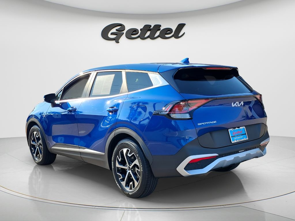 Used 2023 Kia Sportage EX image 7