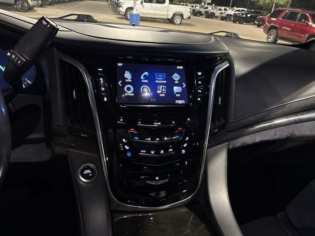 Used 2019 Cadillac Escalade ESV Platinum AWD/4WD image 12