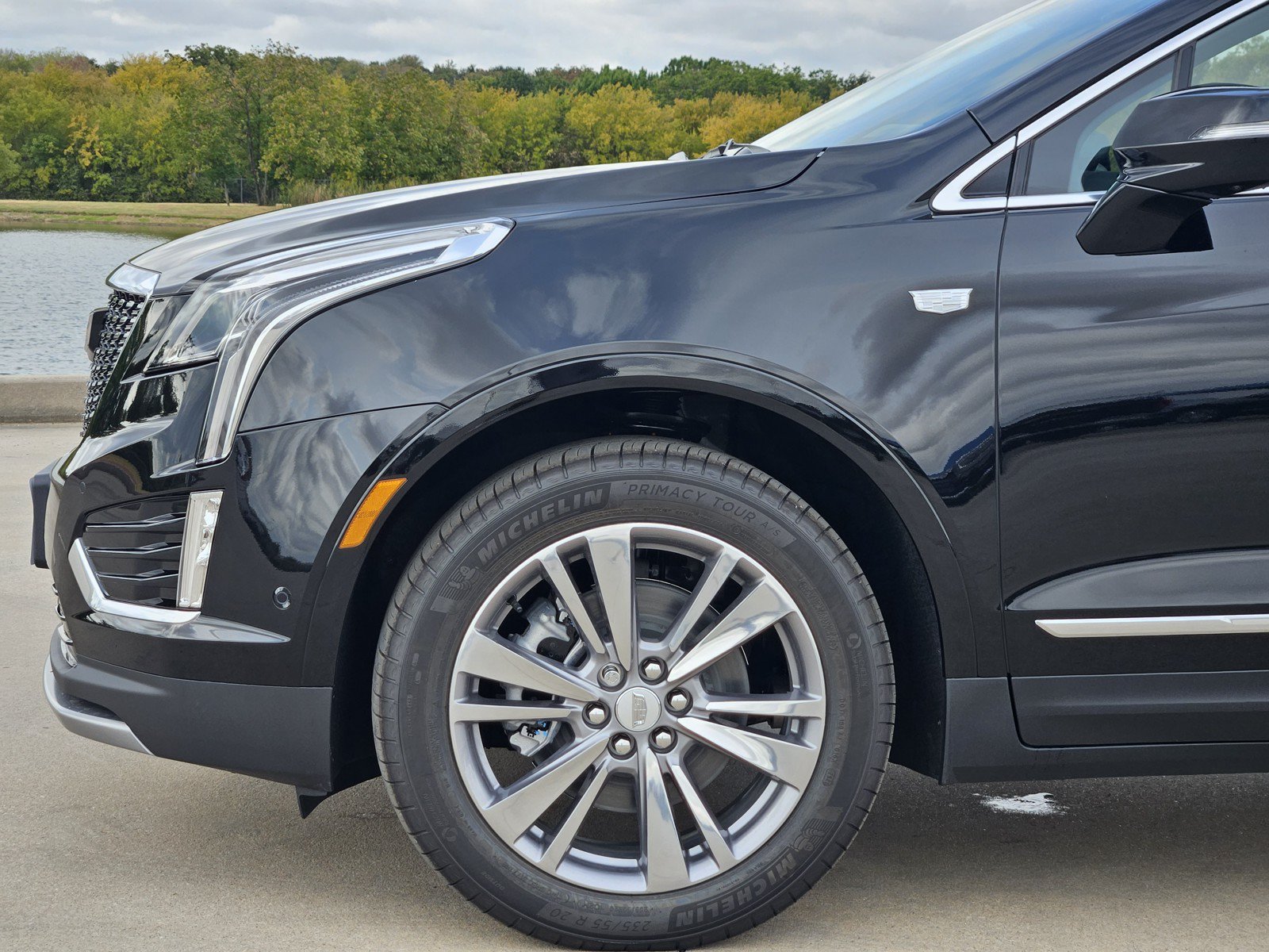 New 2026 Cadillac XT5 Premium Luxury w/ Driver Assist Package FWD image 6