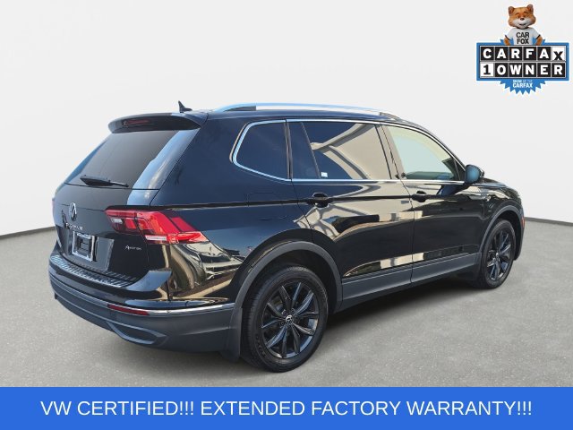 Used 2024 Volkswagen Tiguan SE w/ Panoramic Sunroof Package AWD/4WD image 4
