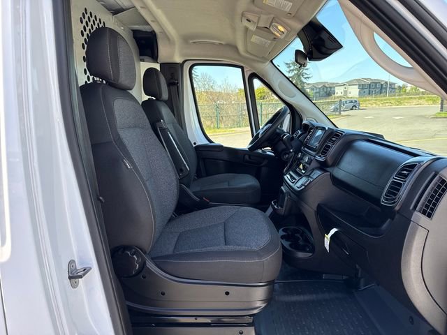Used 2023 RAM ProMaster 2500 image 13