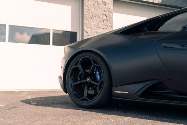 Used 2020 Lamborghini Huracan EVO AWD/4WD image 30