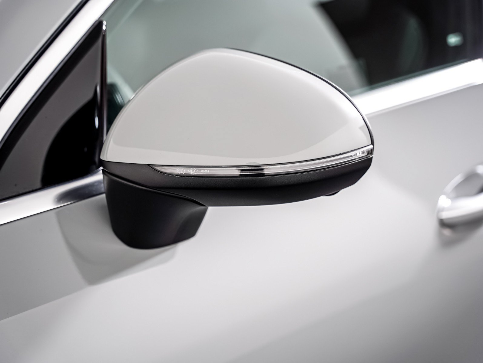 Certified 2026 Mercedes-Benz GLC 300 image 25