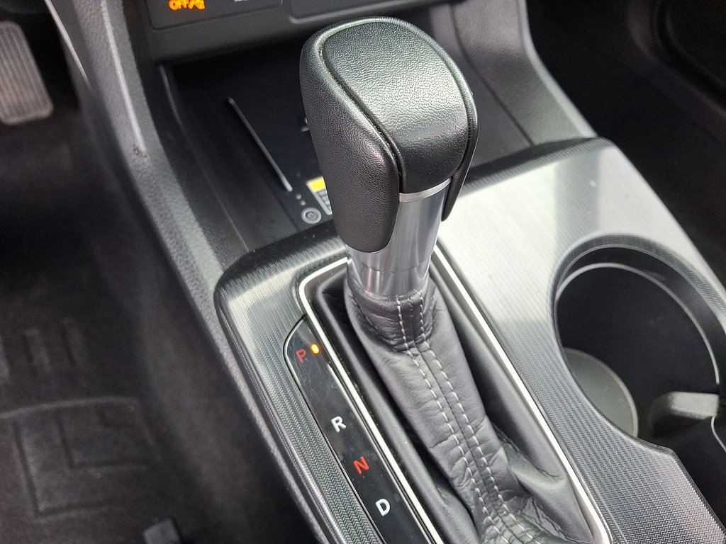 Used 2023 Honda Civic Touring image 12