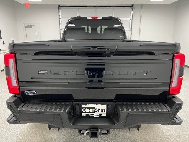 Used 2025 Ford F450 Platinum w/ FX4 Off-Road Package AWD/4WD image 9