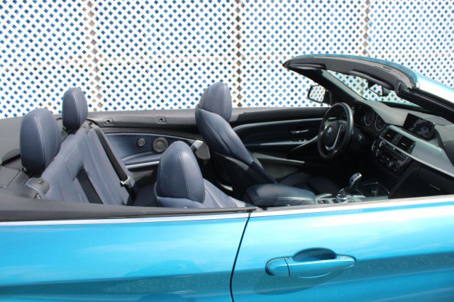 Used 2018 BMW 430i Convertible image 11