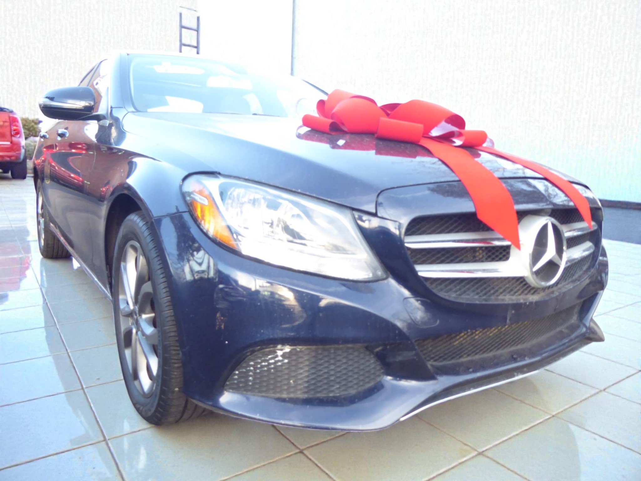 Used 2017 Mercedes-Benz C 300 4MATIC Sedan image 3