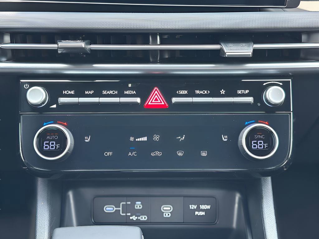 Used 2025 Hyundai Santa Cruz SEL image 23