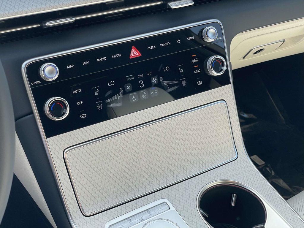 New 2026 Genesis GV80 3.5T Prestige AWD/4WD image 17