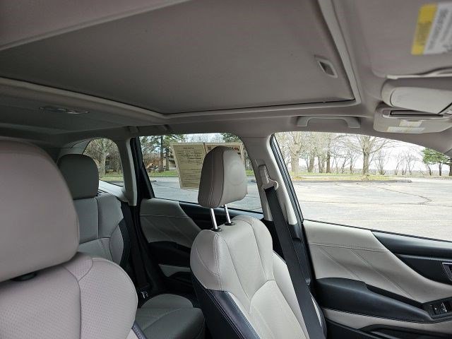 Used 2023 Subaru Forester Limited image 13