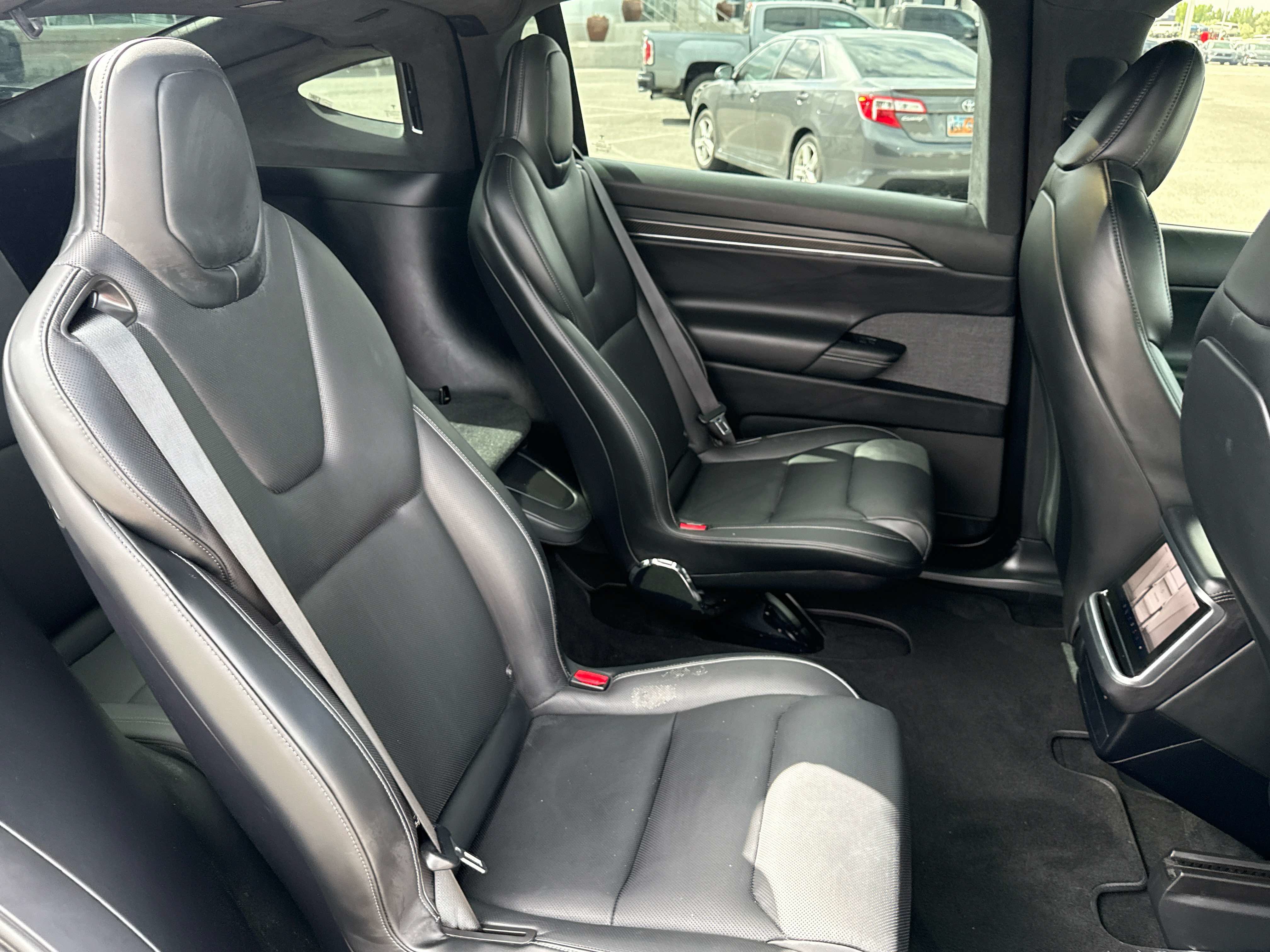 Used 2022 Tesla Model X Plaid AWD/4WD image 18