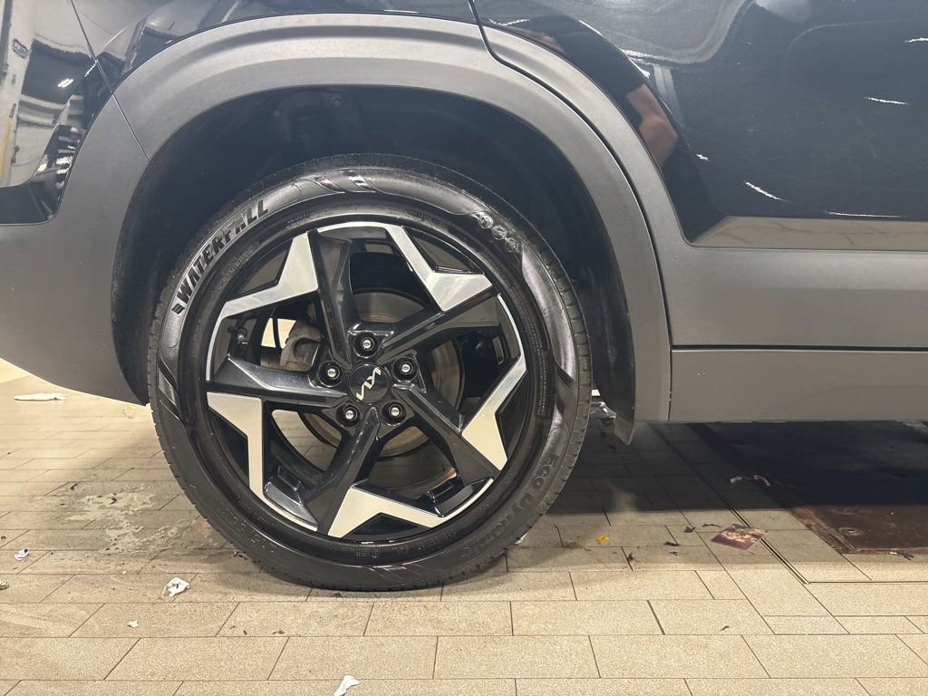 Certified 2024 Kia Seltos EX image 25