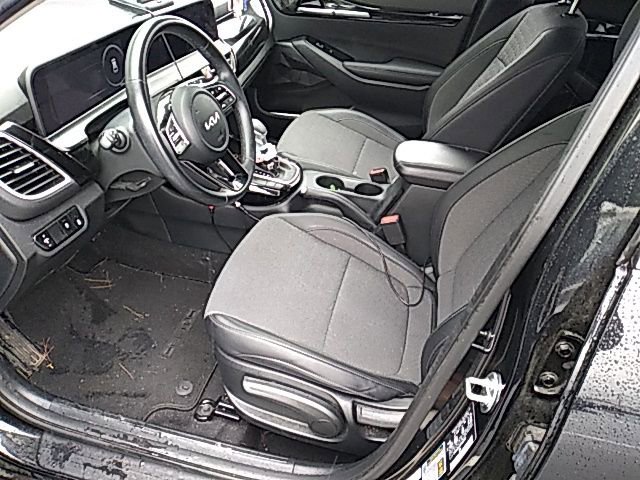 Used 2024 Kia Seltos S FWD image 7