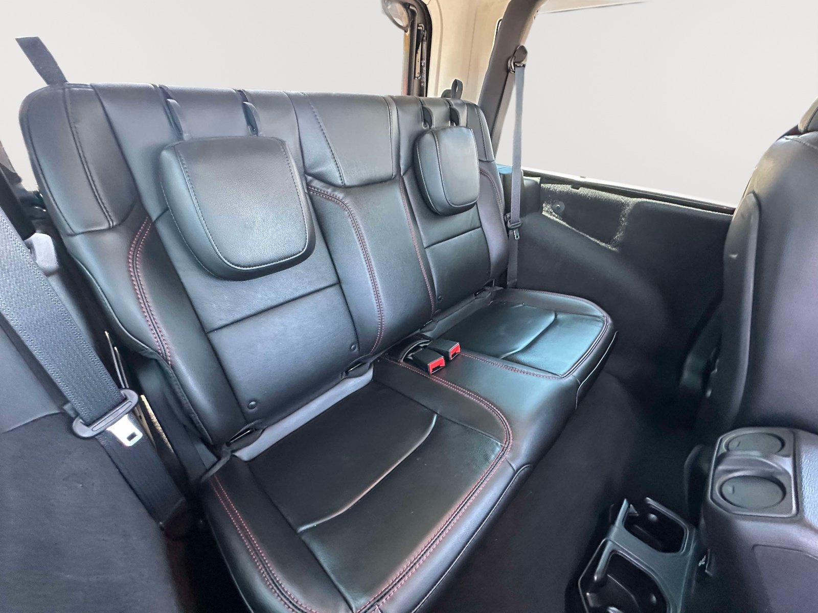 Used 2021 Jeep Wrangler Rubicon AWD/4WD image 23